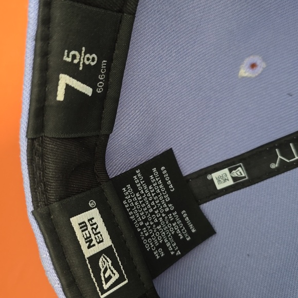 New Era Candy 59Fifty Fitted OKC Thunder Hat - Picture 5 of 6